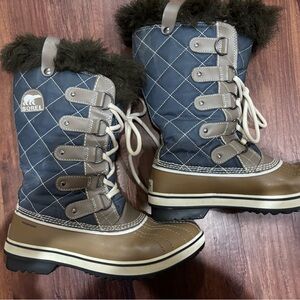 Sorel boots
